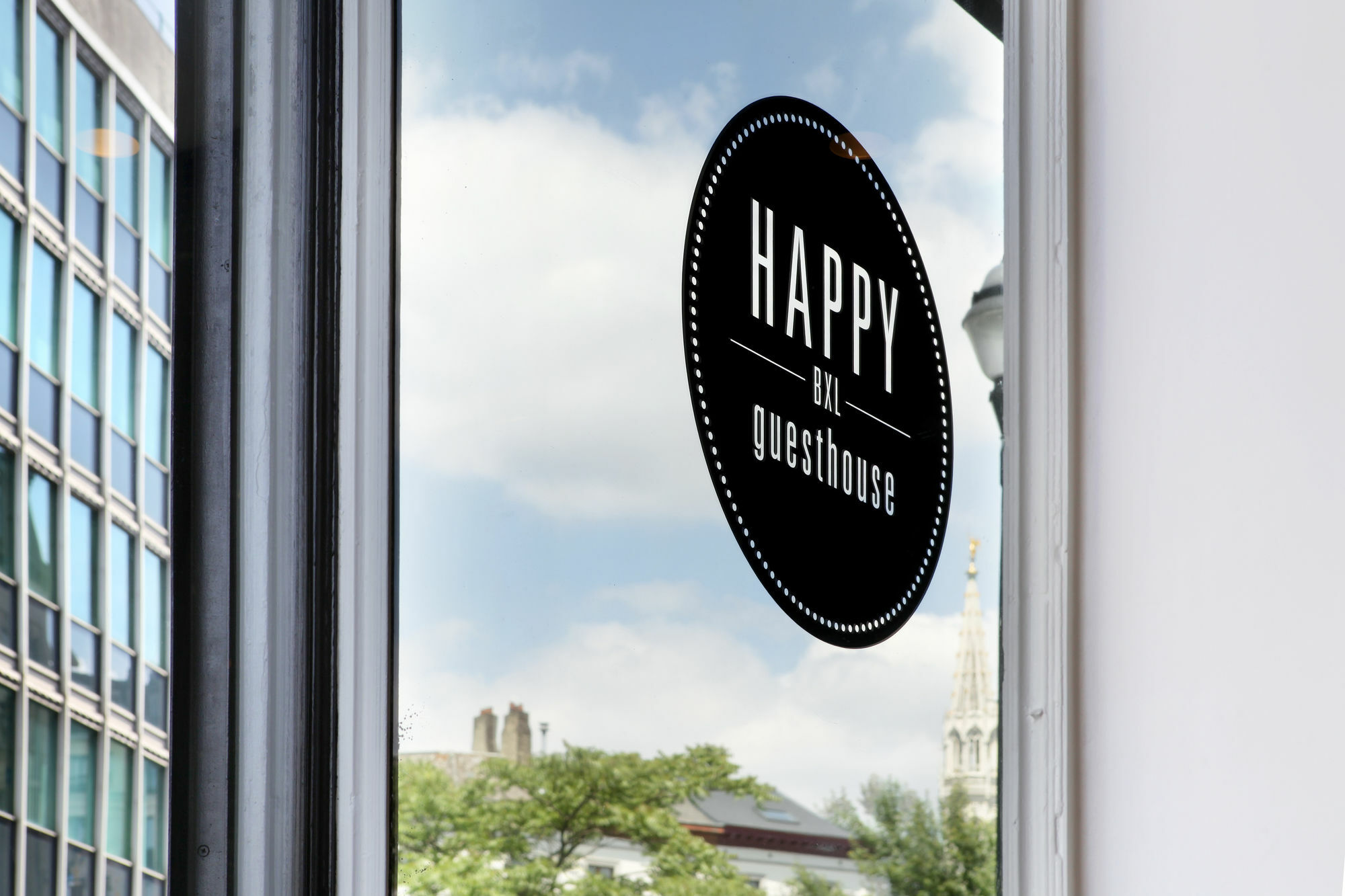 Happy Guesthouse - Grand Place Bruxelles Exterior foto
